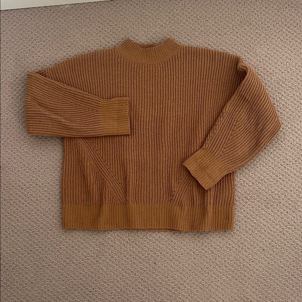 Abercrombie & Fitch Tan Knit Sweater